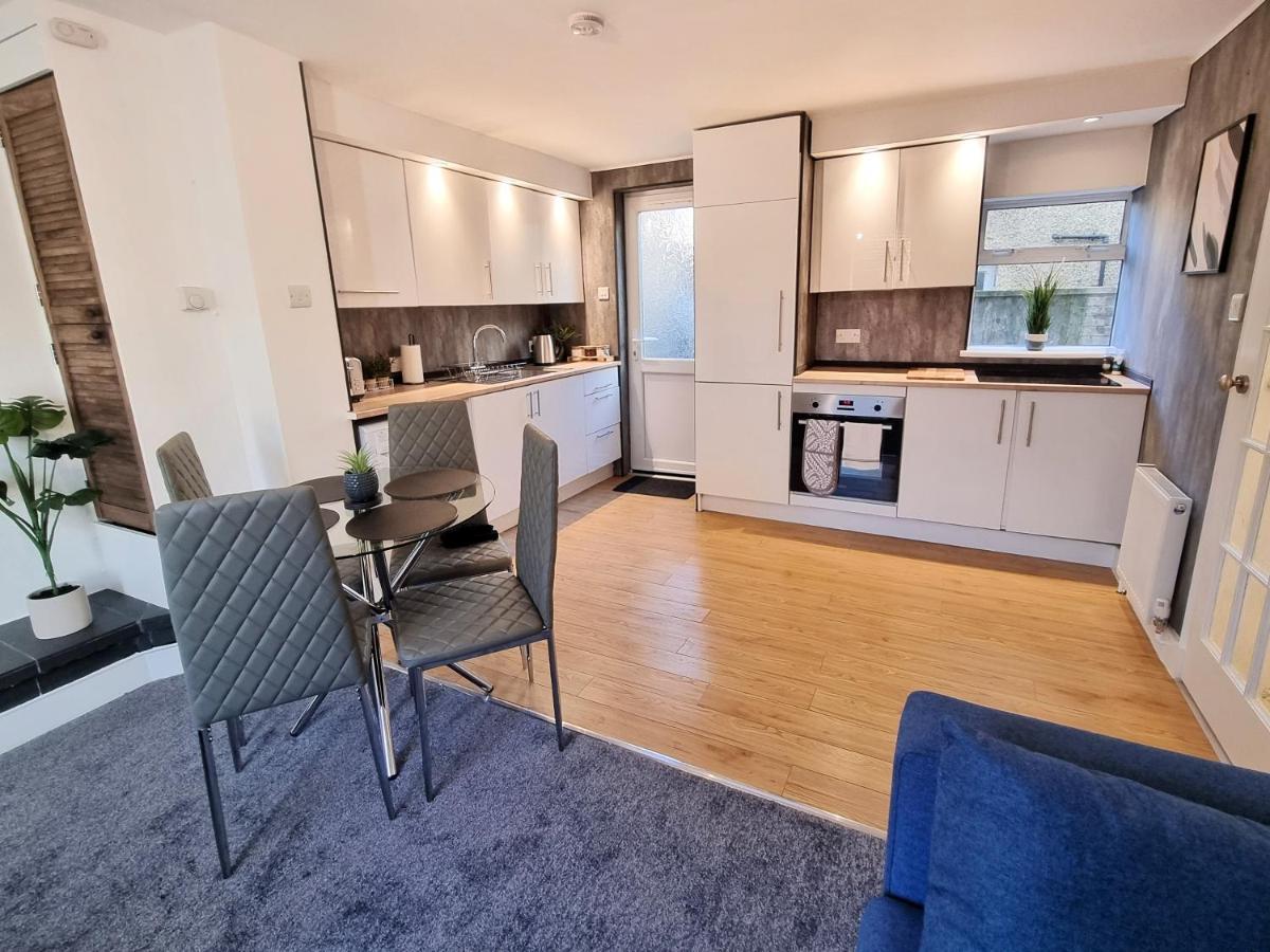 Cosy Apartment Nearby Train Station! Watford  Eksteriør bilde
