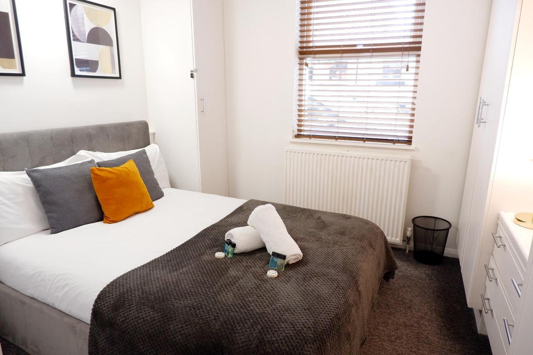 Cosy Apartment Nearby Train Station! Watford  Eksteriør bilde